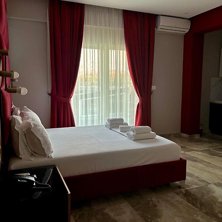 Blue Water Hotel Ksamil Extérieur photo