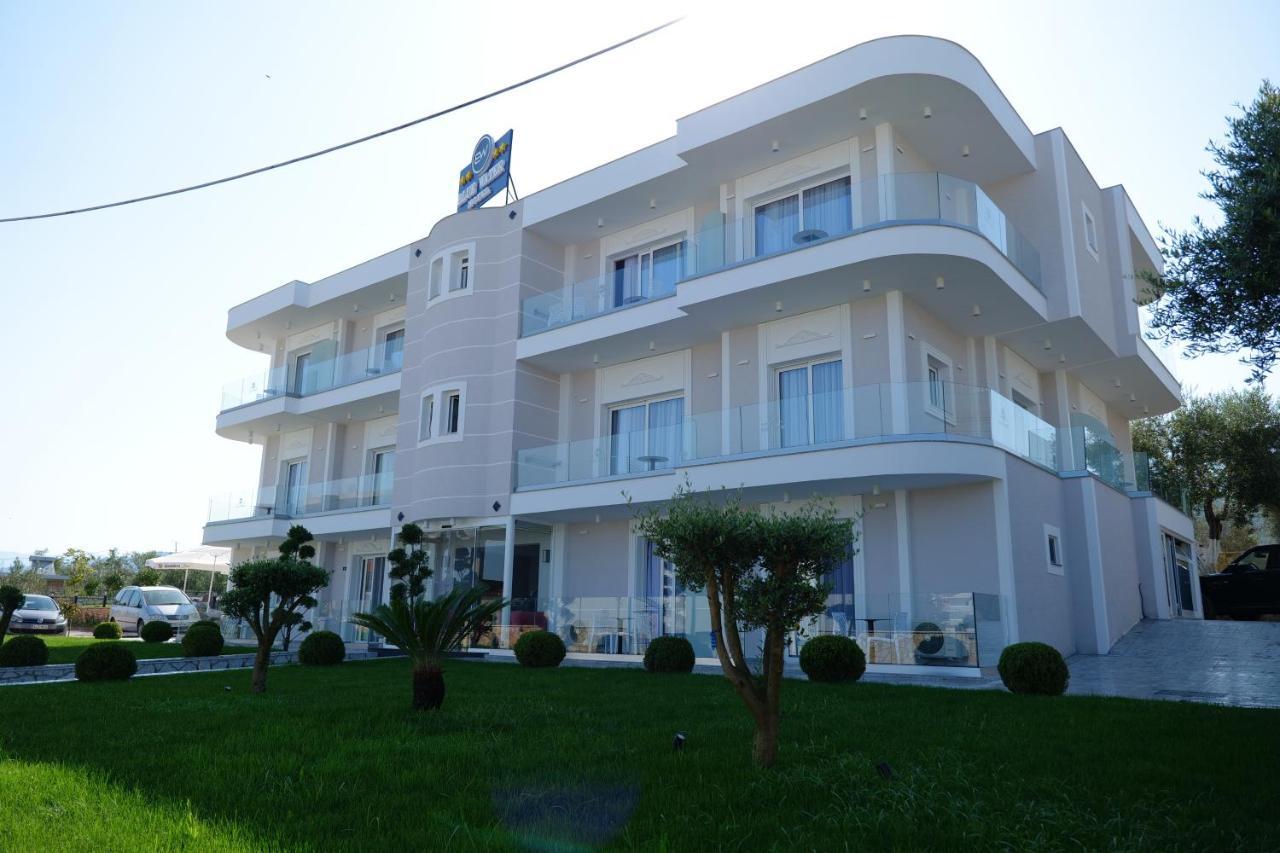 Blue Water Hotel Ksamil Extérieur photo